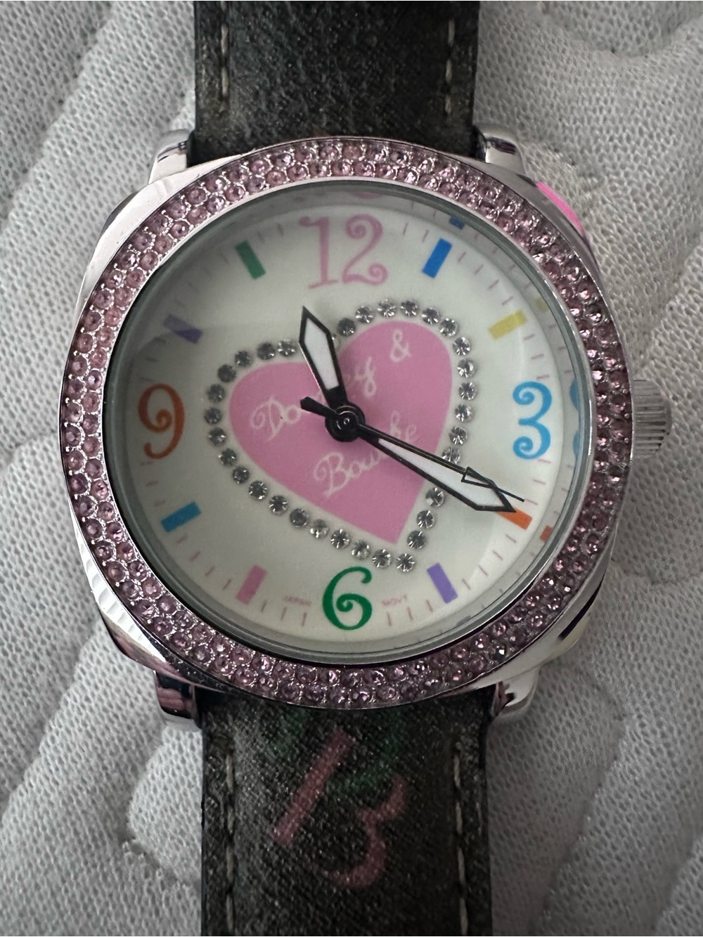 VINTAGE DOONEY&BURKE CRYSTAL HEART Stainless Steel WATCH COLLECTORS PIECE